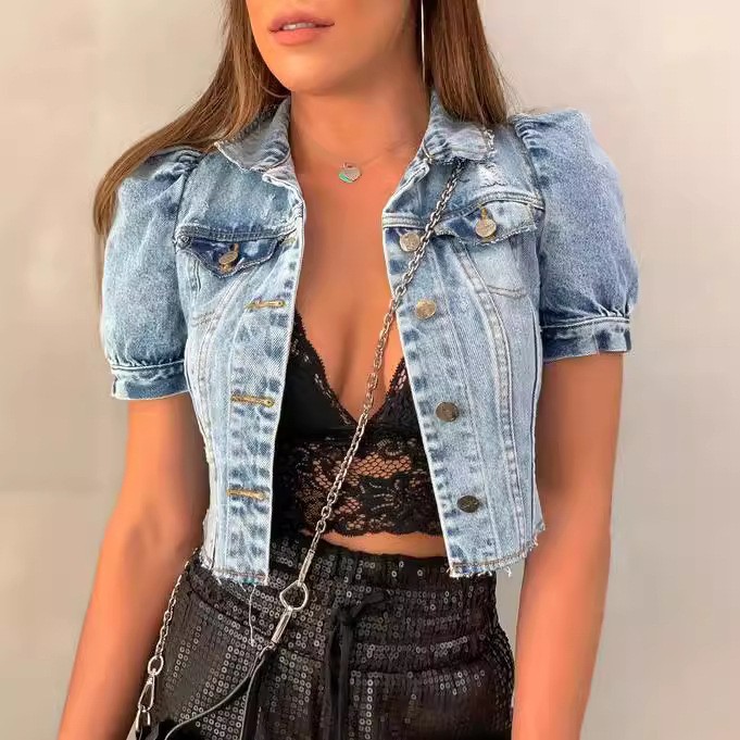Distressed Jean Rip - Jaqueta Jeans Feminina Cropped Azul Claro