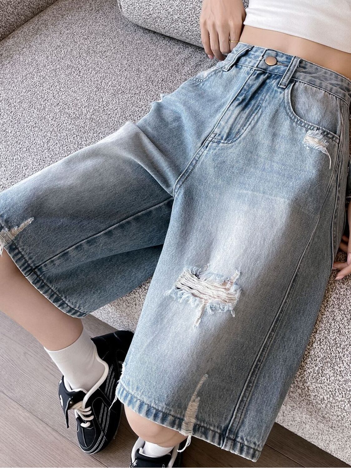 Distressed Jean Rip - Shorts Bermuda Jeans Feminino Cintura Alta