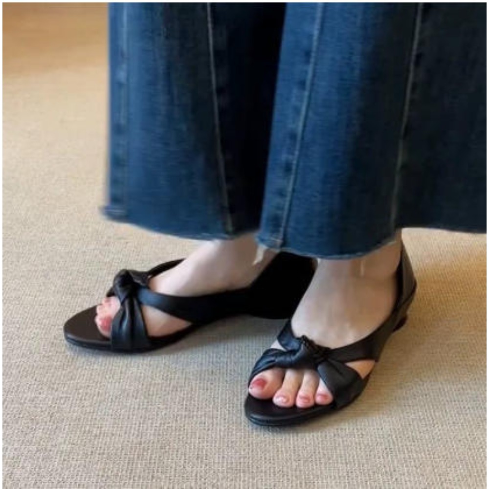 Novas Sandálias Femininas de D - Street Fashion Shoes avaliação e preço